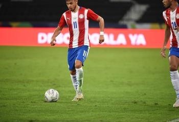 Tin nóng bóng đá xôi lạc và lịch bóng đá việt nam mới nhất hôm nay phân tích đội hình dự đoán kết quả